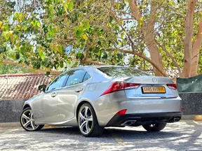 Lexus IS 350 2019