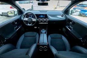 Mercedes-Benz GLA 200 2021