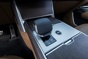 Land Rover Range Rover 2025