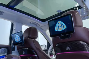 Mercedes-Benz Maybach GLS 600 2023