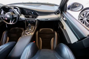 Alfa Romeo Giulia Quadrifoglio 2020