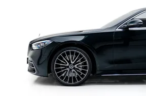 Mercedes-Benz S-Class 580 L 2024