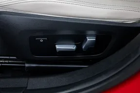 BMW 3 Series 330 2019