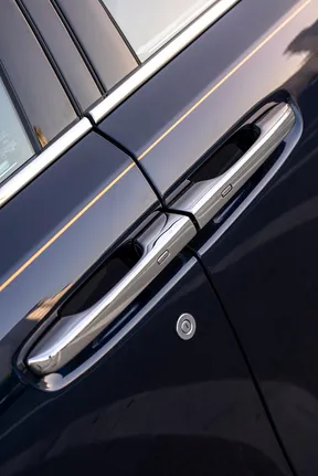Rolls-Royce Dawn 2025