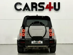 Land Rover Defender 110 2026