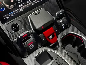 Lamborghini Urus 2024