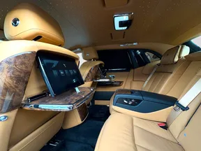 Rolls-Royce Phantom 2025