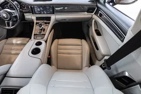 Porsche Panamera Turbo Sport Turismo 2018