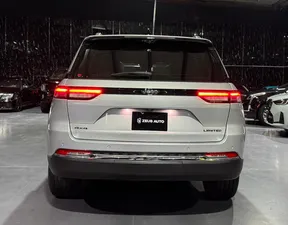 Jeep Grand Cherokee 2023
