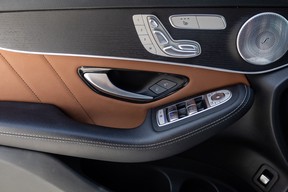 Mercedes-Benz GLC 300 2021