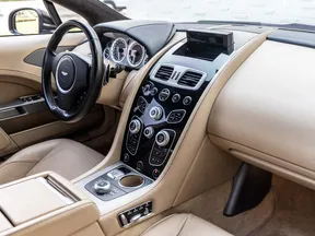 Aston Martin Rapide 2017