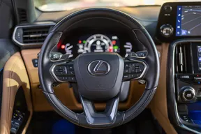Lexus LX 600 2023
