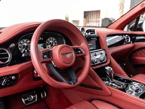 Bentley Bentayga 2023