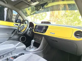 Volkswagen Beetle 2016