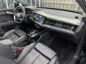Audi Q4 e-tron 2024