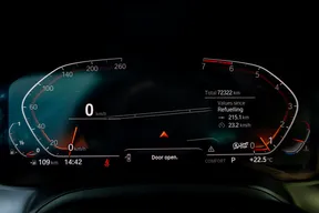 BMW 3 Series 330 2019