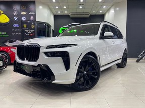 BMW X7 40i 2024