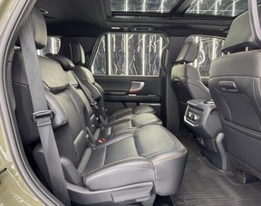 Ford Expedition 2025