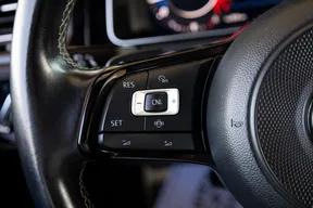 Volkswagen Golf R 2019