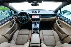 Porsche Macan 2025