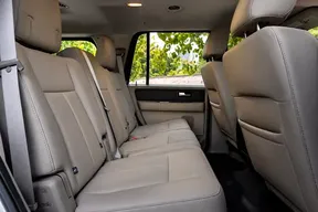 Ford Expedition Limo 2014
