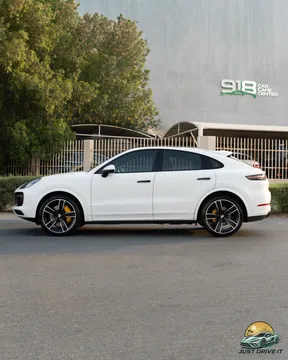 Porsche Cayenne S Coupé 2020
