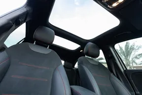 Mercedes-Benz GLA 200 2023