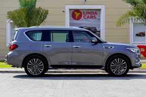 Infiniti QX80 2020