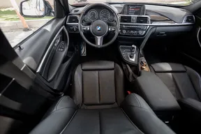 BMW 3 Series 318 2018