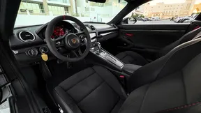Porsche Cayman 718 GT4 2023