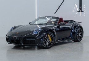 Porsche 911 Turbo S 2023