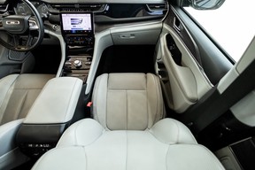 Jeep Grand Cherokee 2023
