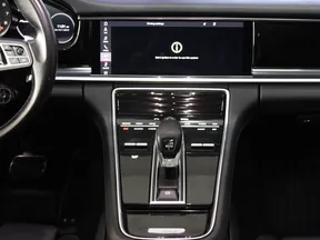 Porsche Panamera Turbo S E-Hybrid 2020