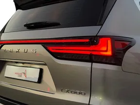 Lexus LX 600 2025