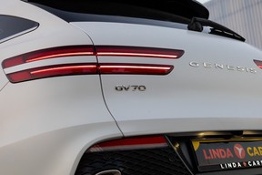 Genesis GV70 2023