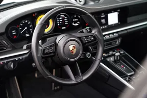 Porsche 911 Turbo S 2023