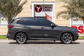 BMW X5 M50i 2023