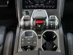 Lamborghini Urus 2024