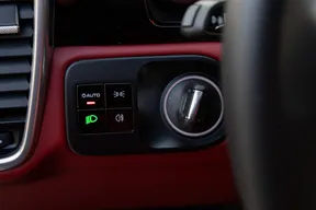 Porsche Cayenne 2020