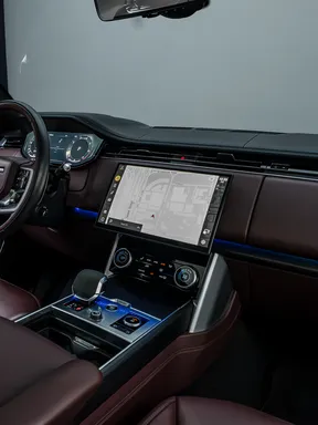 Land Rover Range Rover 2023