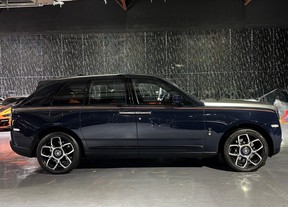 Rolls-Royce Cullinan Black Badge 2021