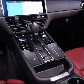 Porsche Macan 2025
