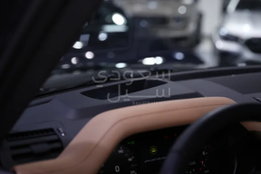 Land Rover Defender 110 2025