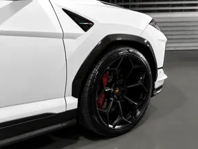 Lamborghini Urus 2024