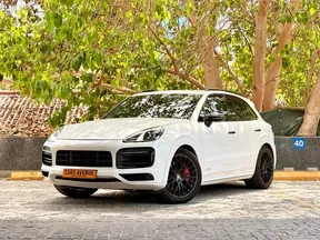 Porsche Cayenne GTS 2021