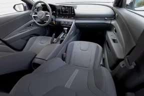 Hyundai Elantra / Avante 2023