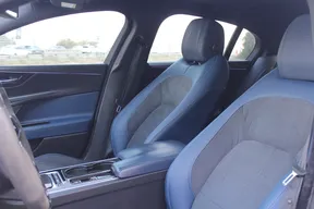 Jaguar XE S 2016