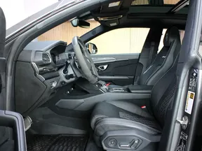 Lamborghini Urus 2024