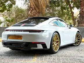 Porsche 911 Carrera 2021