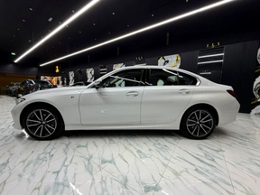 BMW 3 Series 325 2025